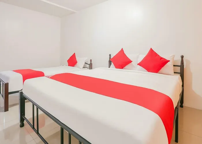 Oyo 226 The Orchard Tower Hotel 2*