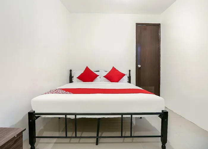 Oyo 226 The Orchard Tower Hotel 2*